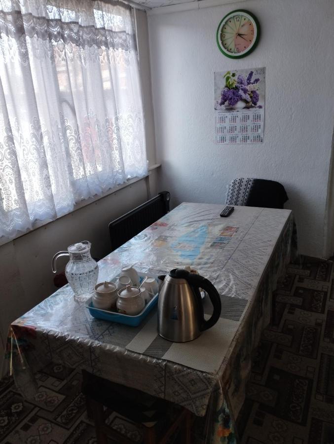 Guest House Sono Adress Derbisheva 202 카라콜 외부 사진