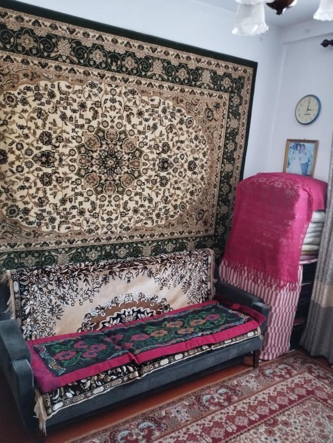 Guest House Sono Adress Derbisheva 202 카라콜 외부 사진
